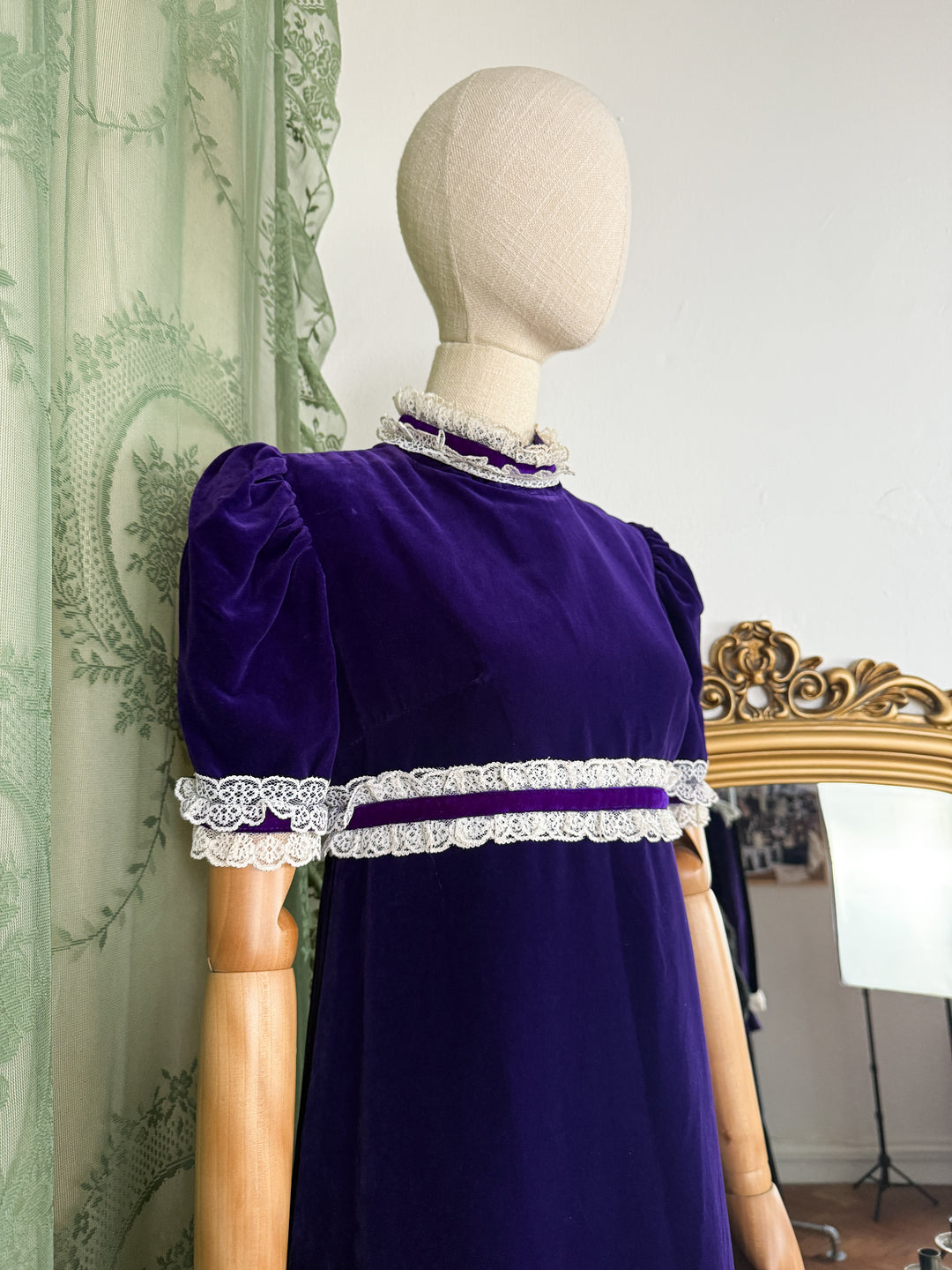 SABRINA ~ ADORABLE HAUNTING LATE 1960S JOHN CHARLES PURPLE VELVET MAXI DRESS