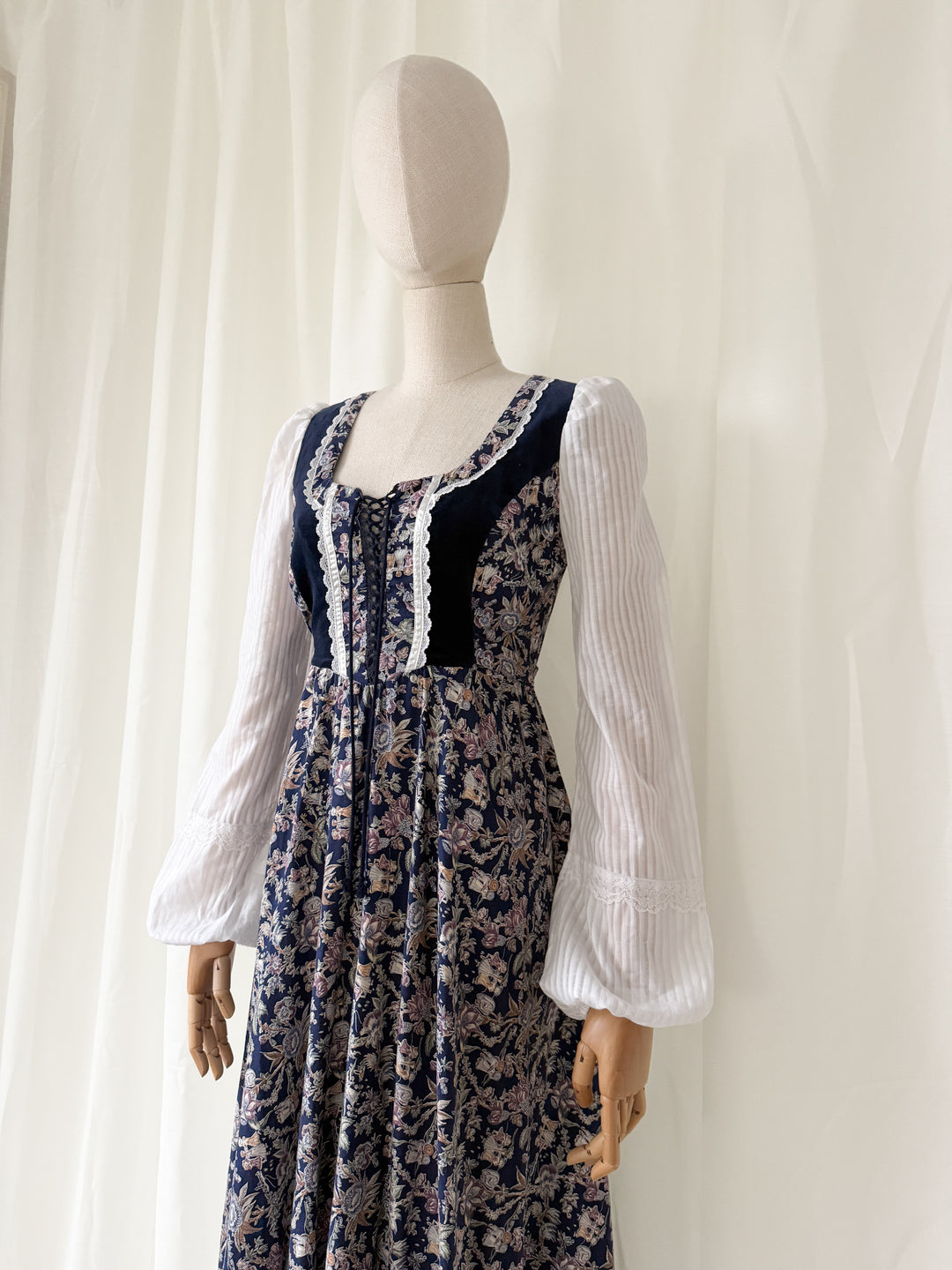 Divine Holy Grail Rare 70s Gunne Sax Child Print Cotton Maxi Dress