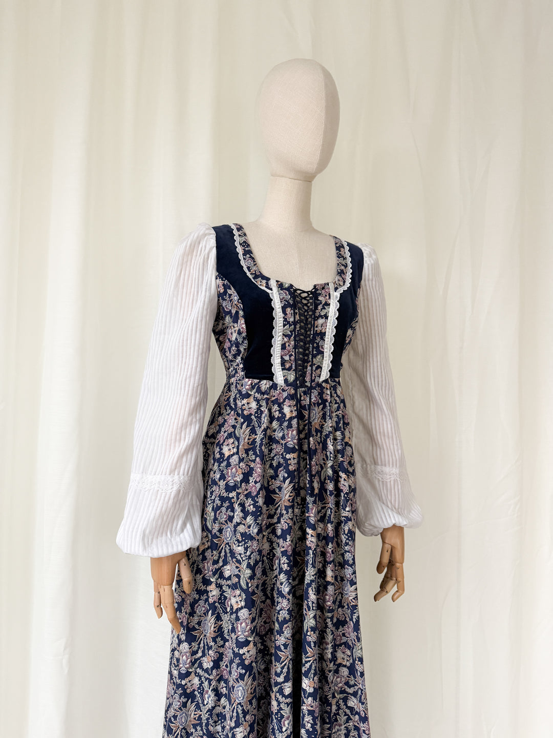 Divine Holy Grail Rare 70s Gunne Sax Child Print Cotton Maxi Dress