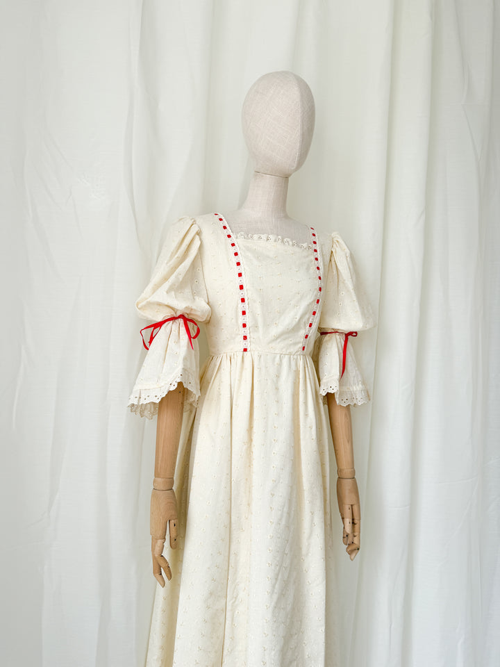 Absolutely Stunning 1970s Broderie Anglaise Cotton Maxi Dress