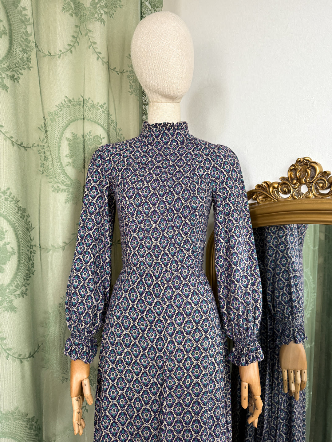 ROSALIND ~ DIVINE 1970S WOOL BLEND WITCHY FLORAL MAXI DRESS