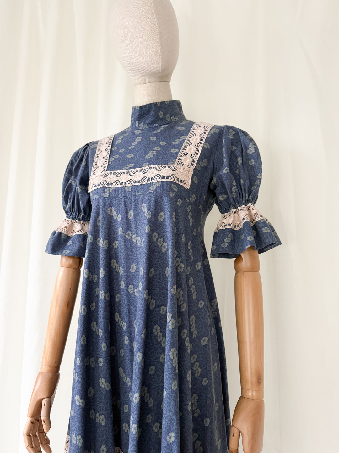 Breathtaking Rare Precious Laura Ashley Made in Wales 70s Maxi Dress