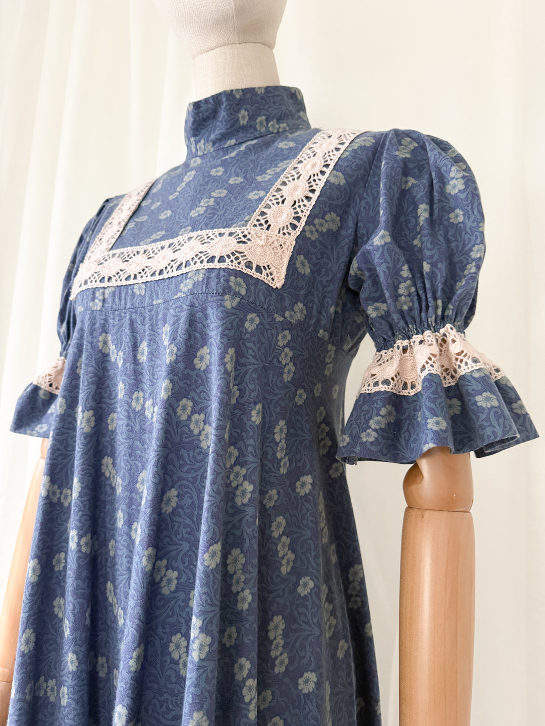 Breathtaking Rare Precious Laura Ashley Made in Wales 70s Maxi Dress