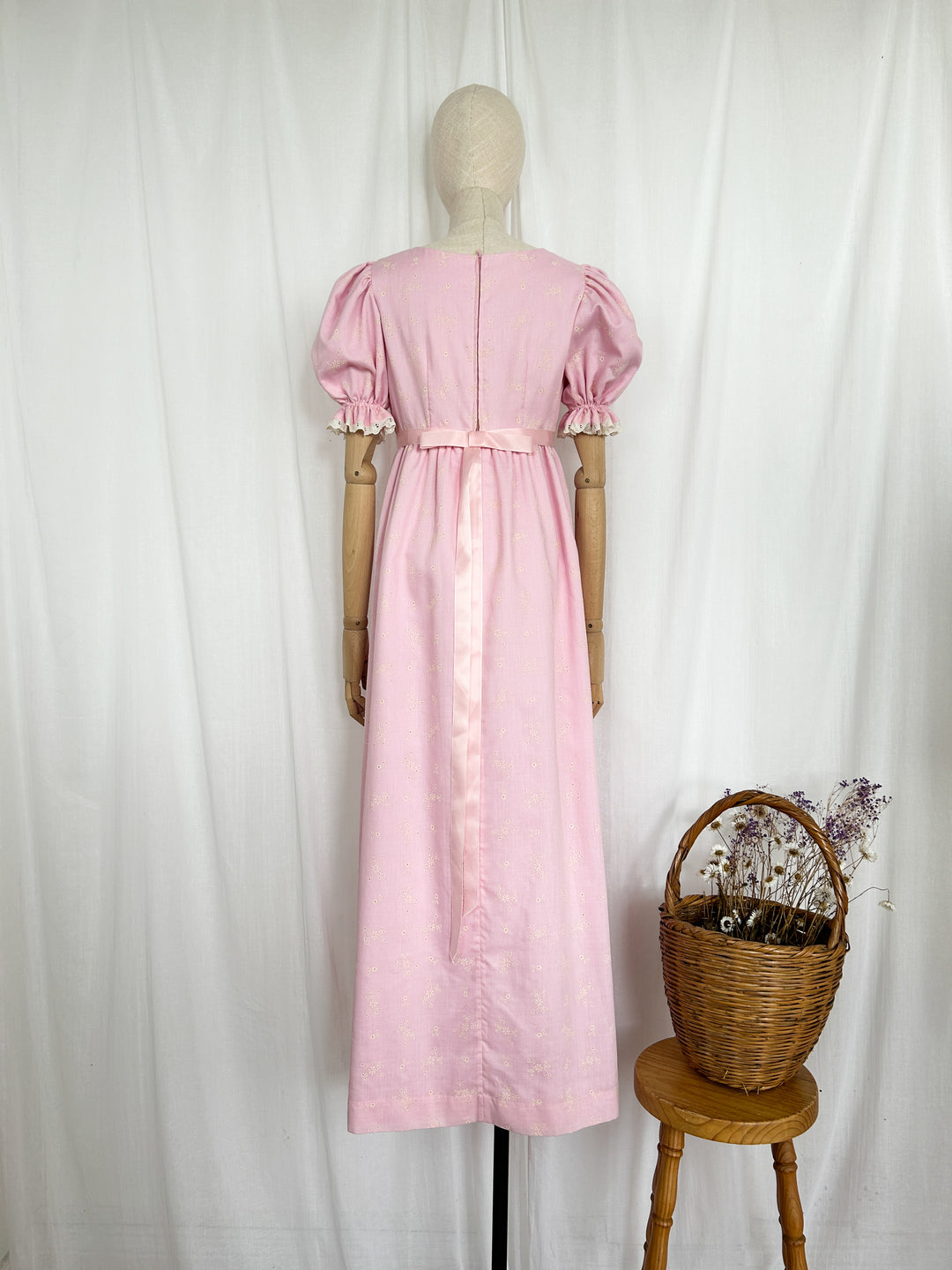 Camellia ~ adorable handmade 1970s cotton pink prairie dress – The Pansy Garden
