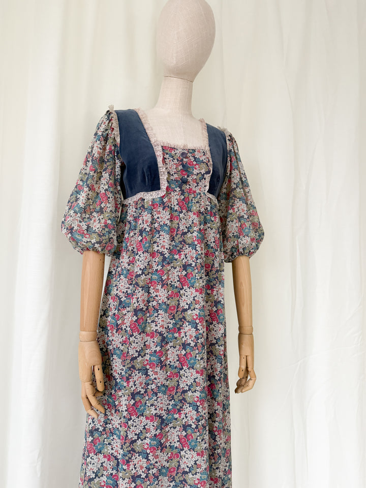 Gorgeous 1970s Floral Cotton Velvet Bodice Maxi Dress by Debenhams