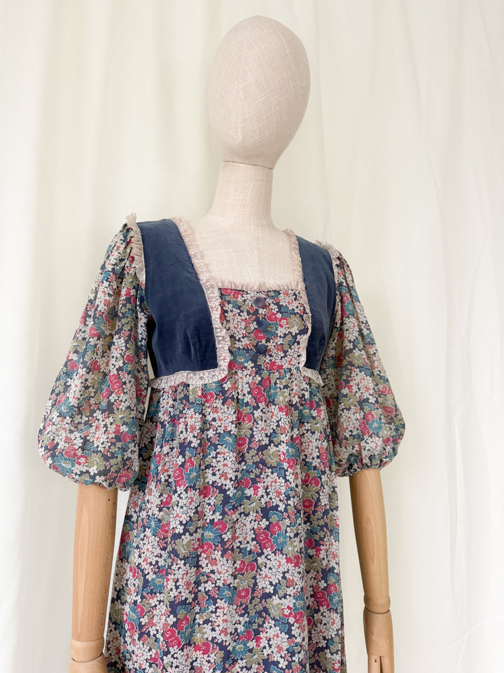 Gorgeous 1970s Floral Cotton Velvet Bodice Maxi Dress by Debenhams