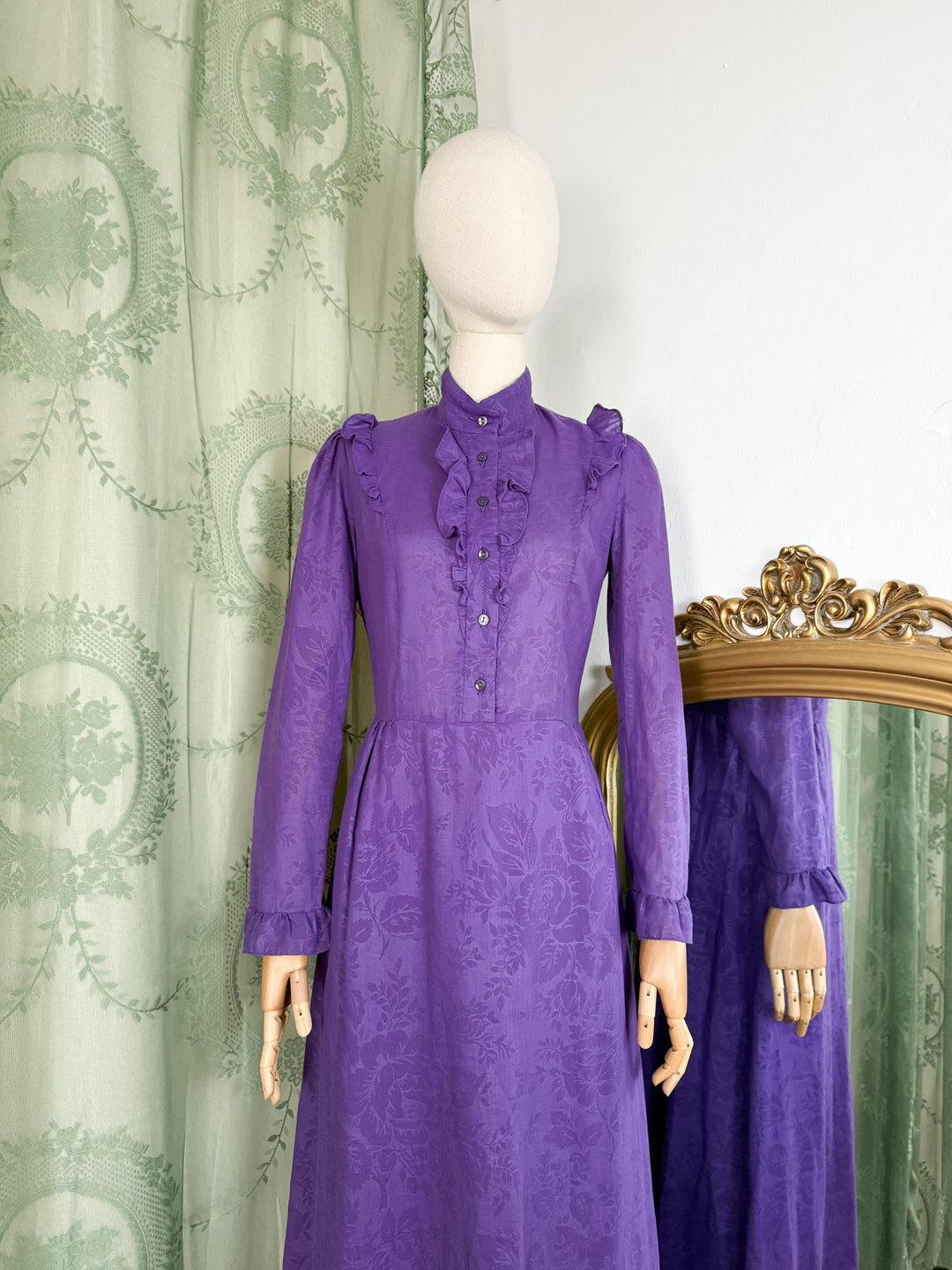 DAMASK ~ INCREDIBLE RARE LATE 1960S PURPLE FLORAL COTTON MAXI DRESS BY QUAD