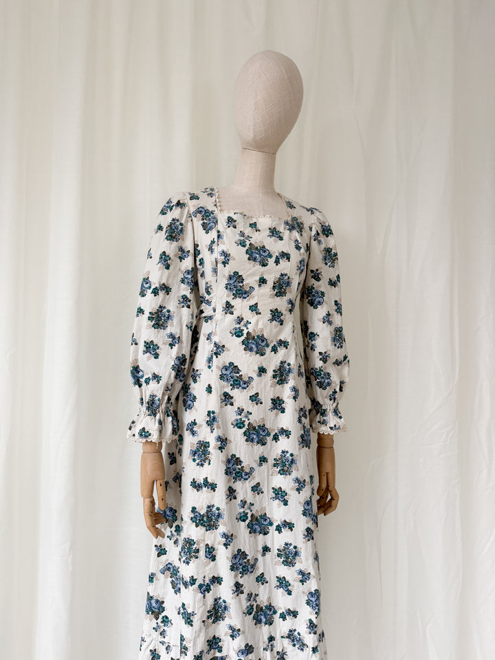 Gorgeous 70s Soft Raw Cotton Floral Prairie Dress