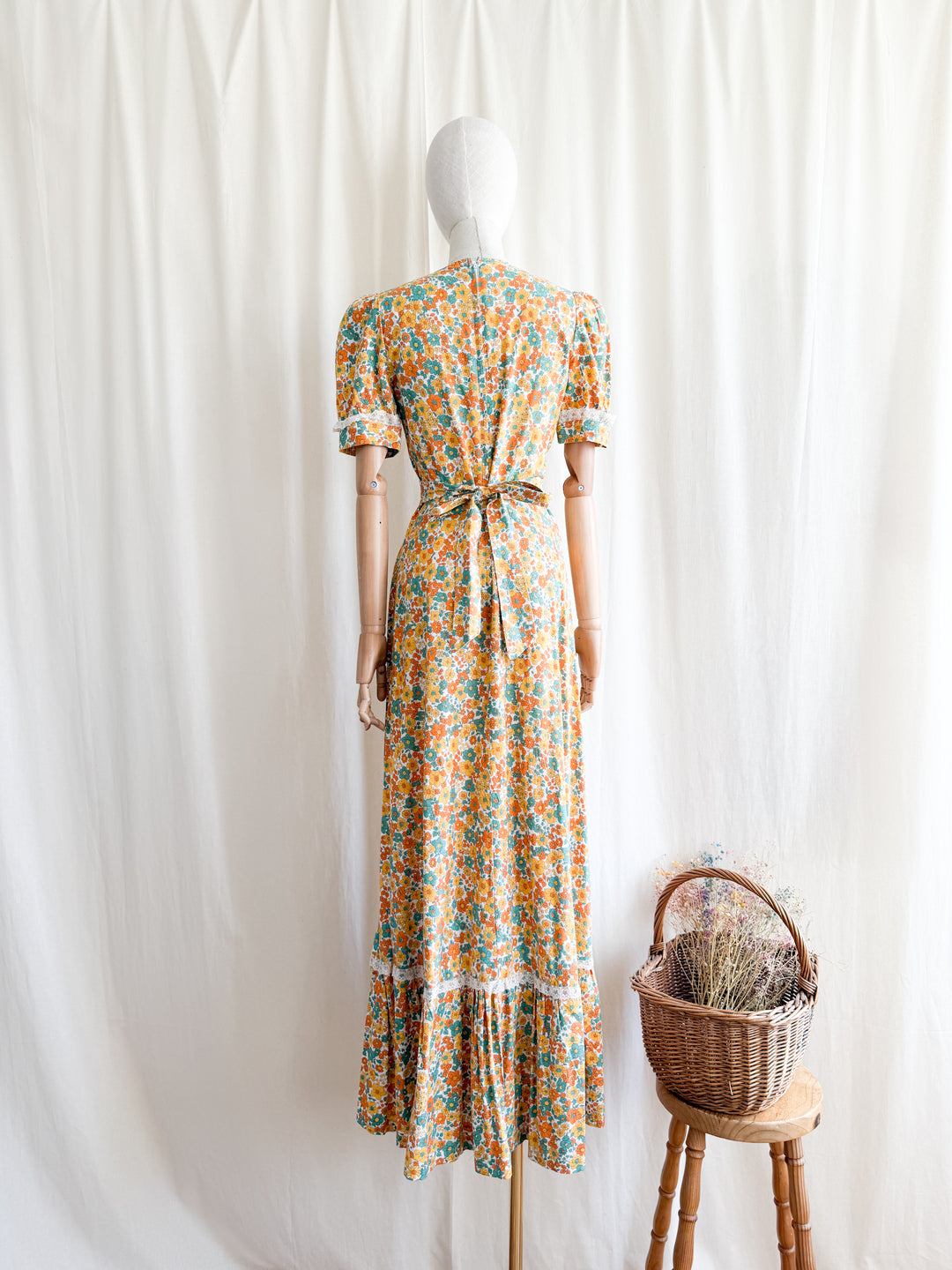 Stunning 70s Bohemian Floral Cotton Lace Trimmed Maxi Dress