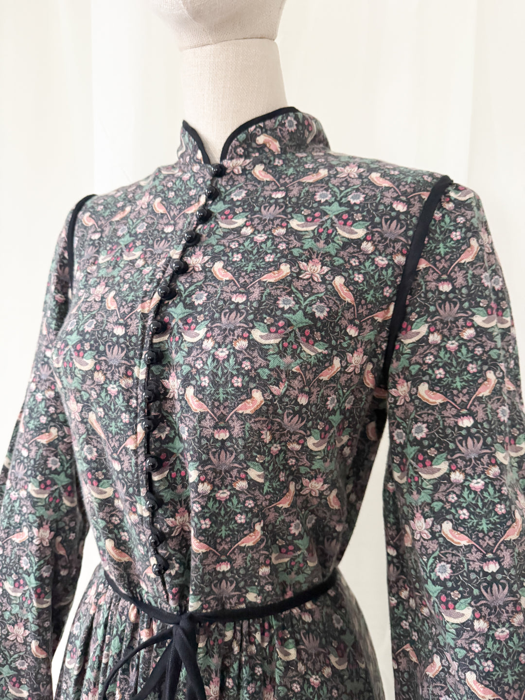 Precious Rare 1970s Origin Liberty William Morris Strawberry Thief Wool Blend Midi Dress