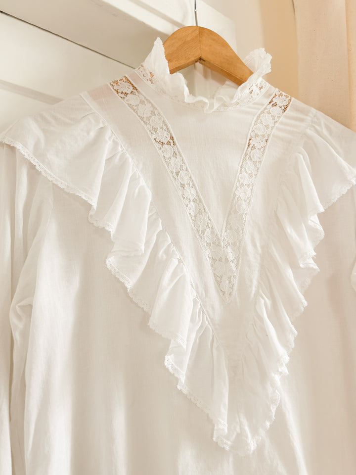 Saint white cotton and lace 70s blouse