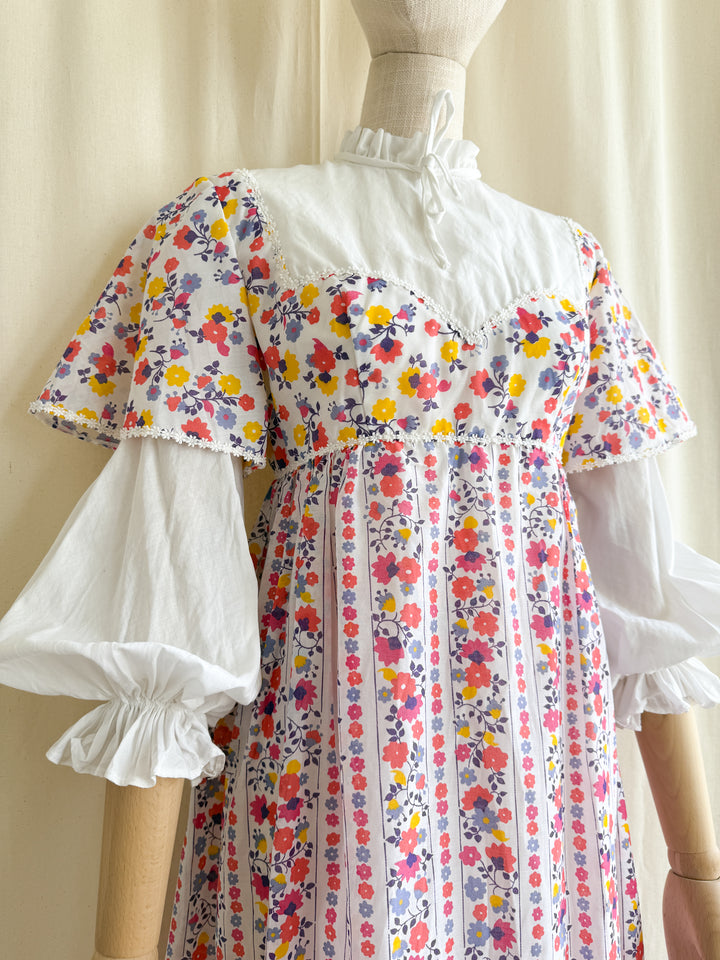 Magical 1970s Layered Sleeve Floral Cotton Maxi Dress