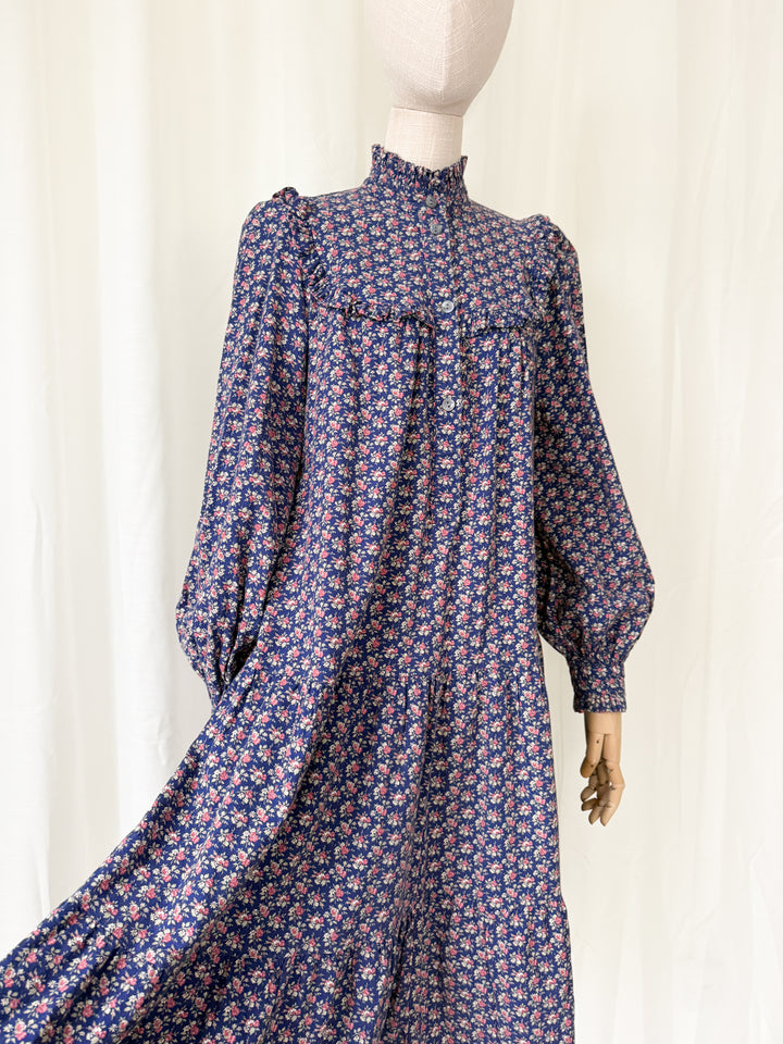 Pretty Rare 1970s Laura Ashley Floral Cotton Smock Dress