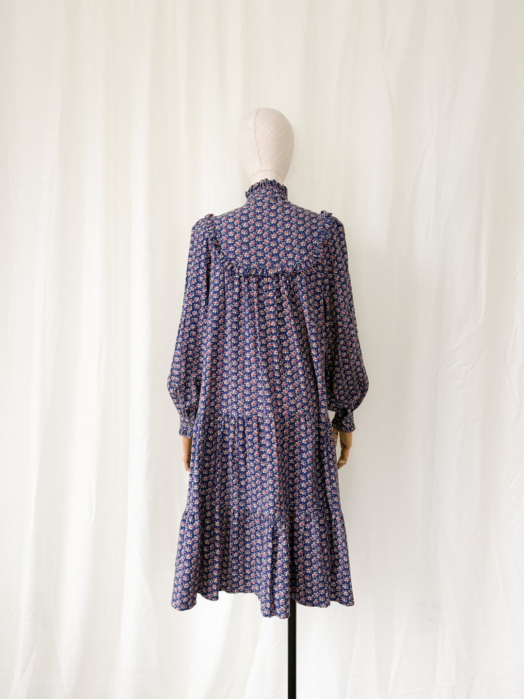 Pretty Rare 1970s Laura Ashley Floral Cotton Smock Dress