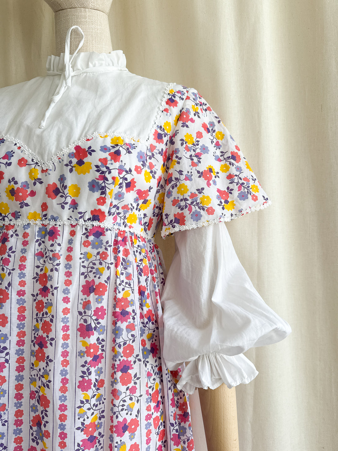 Magical 1970s Layered Sleeve Floral Cotton Maxi Dress
