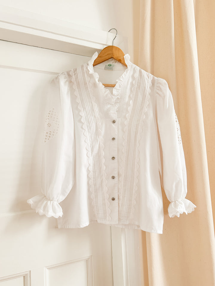 Heidi white cotton 70s austrian blouse