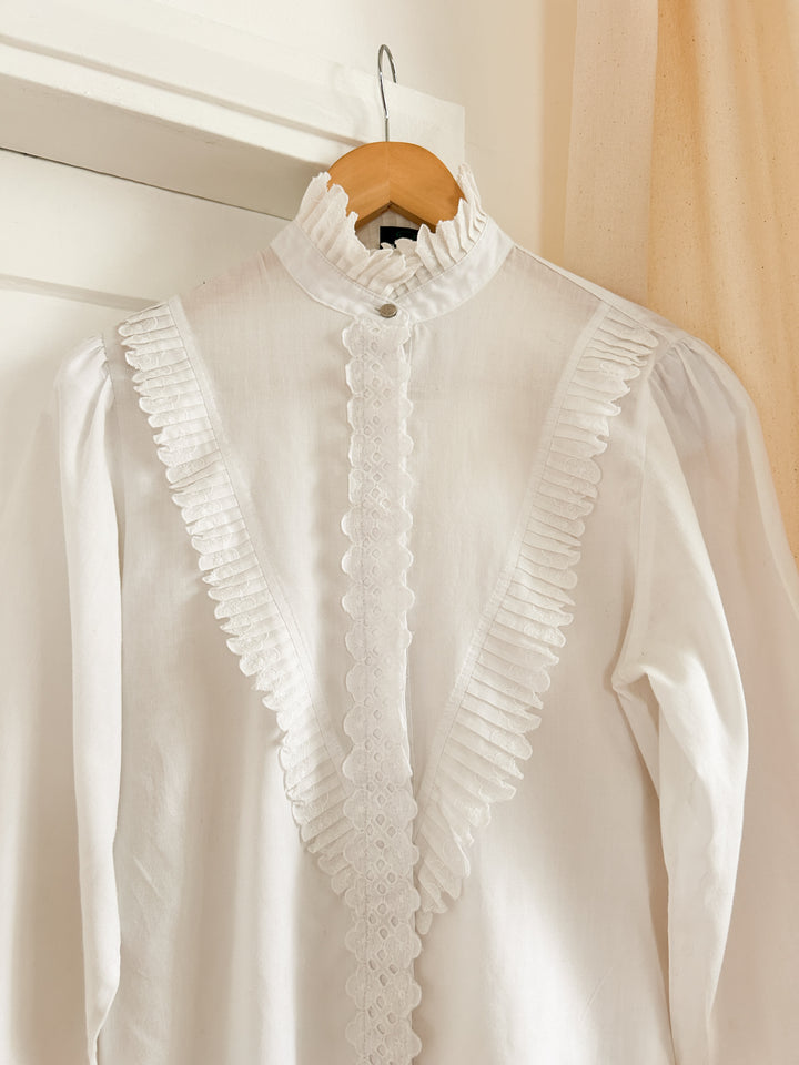 May white cotton 70s blouse