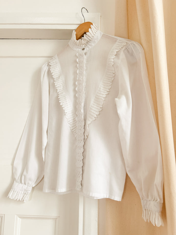 May white cotton 70s blouse