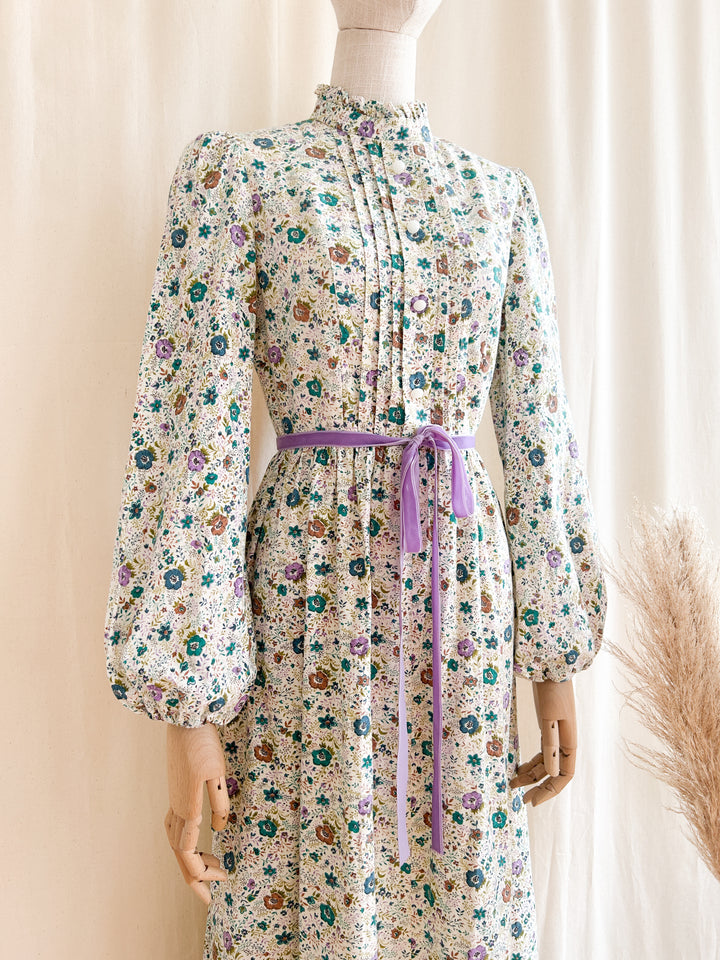 The Brook ~ stunning rare 1970s thick cotton floral prairie maxi dress