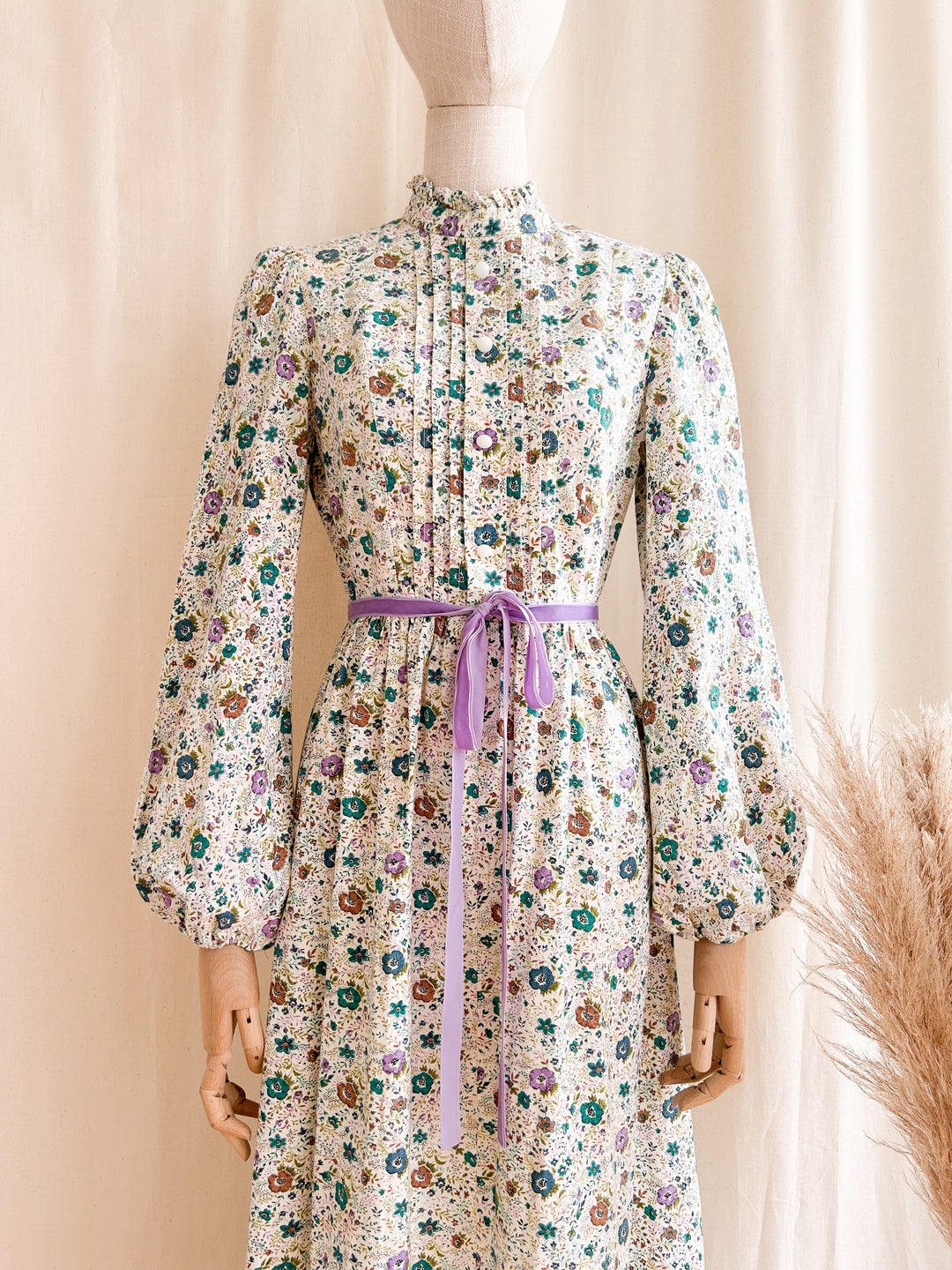 The Brook ~ stunning rare 1970s thick cotton floral prairie maxi dress