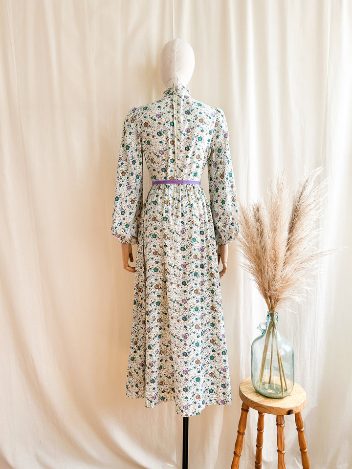 The Brook ~ stunning rare 1970s thick cotton floral prairie maxi dress