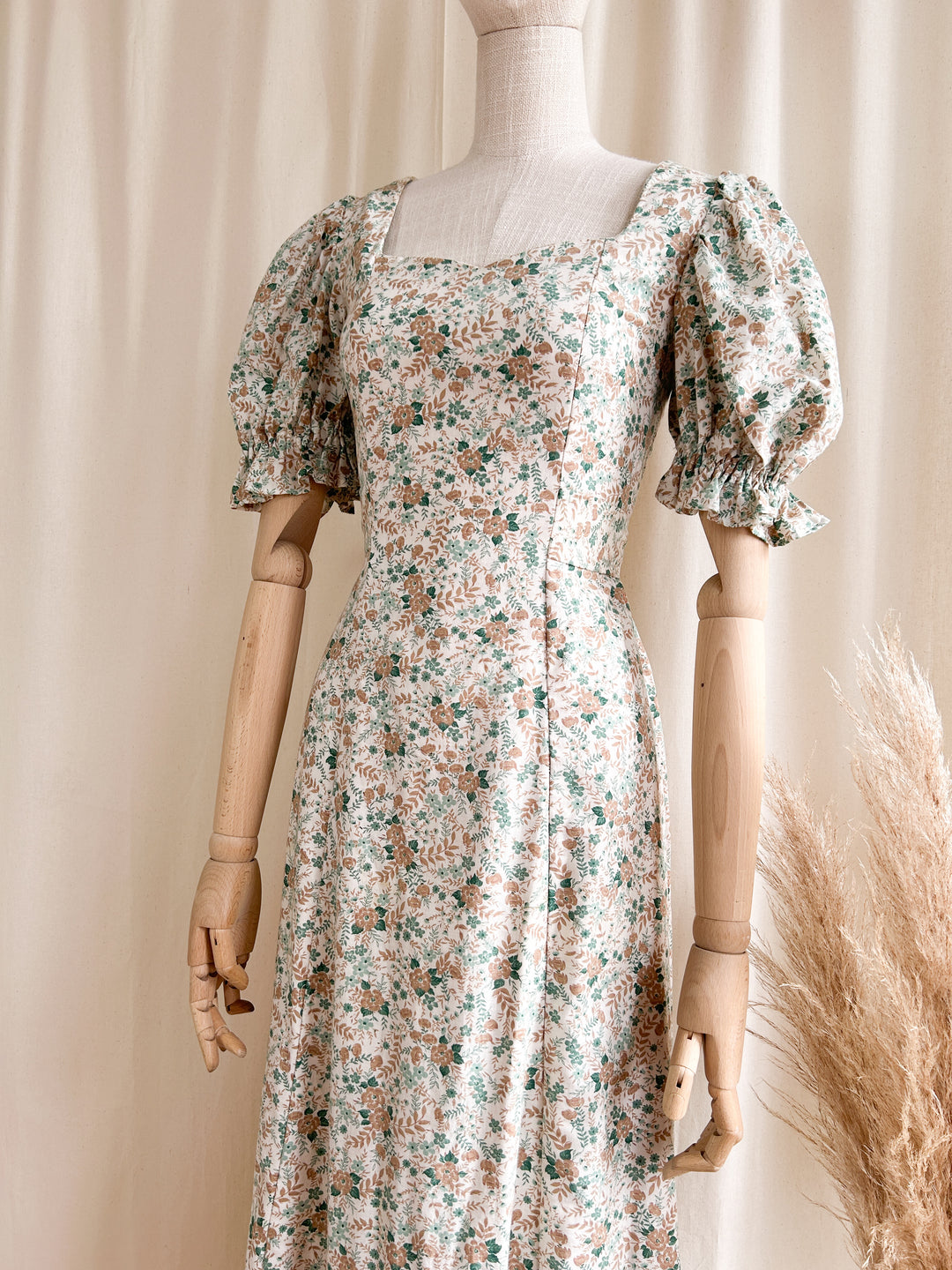 The Maple ~ heavenly one of a kind thick cotton 70s prairie dress