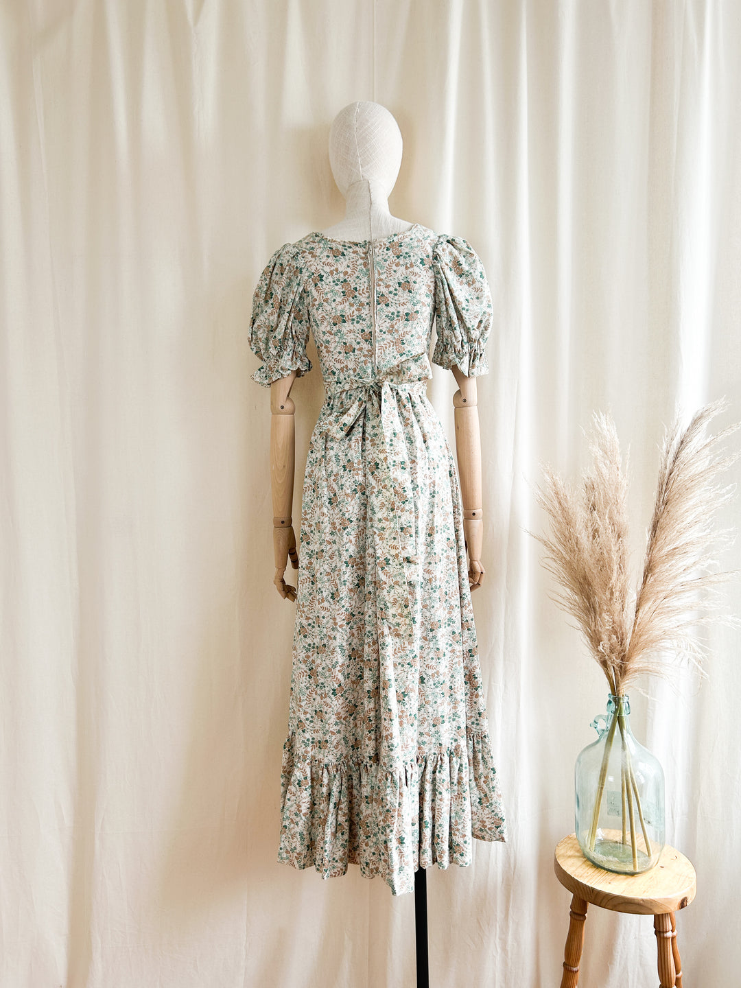 The Maple ~ heavenly one of a kind thick cotton 70s prairie dress