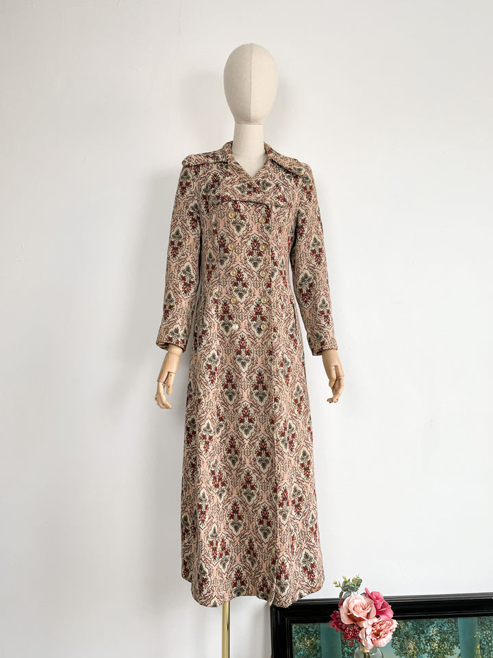 The Tapestry Rose 1970s Maxi Coat