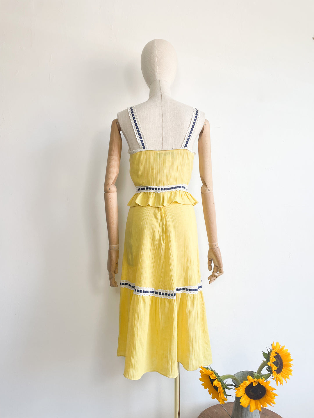 The Sunflower 70s Skirt Set