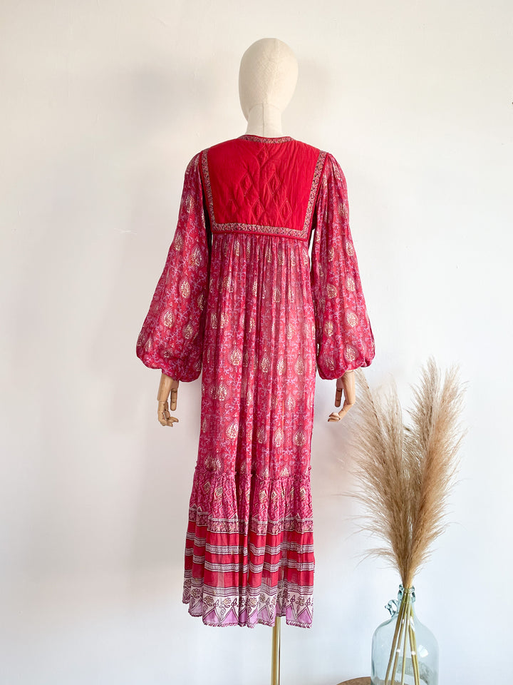 RUBY RED 1970S FRECKLES MIDI DRESS
